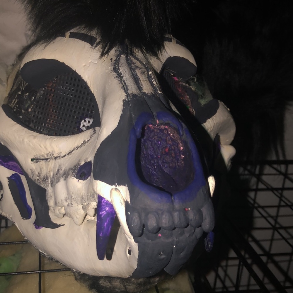 Skulldog fursuit DVC